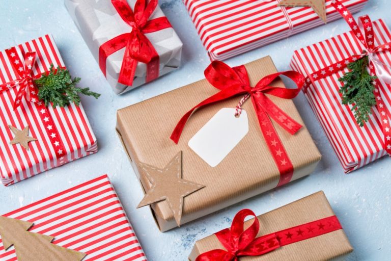 Idée De Cadeau De Noel Pour Adulte 2025 Binni Goldina